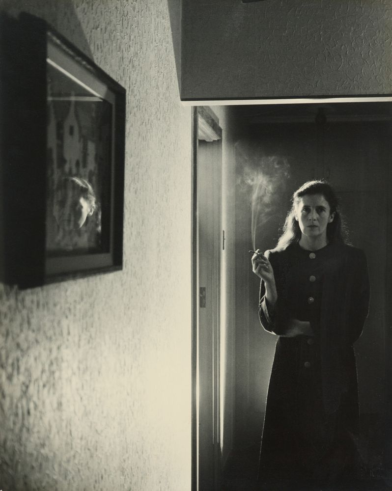 Helen Shaw photographed by Frank Hofmann